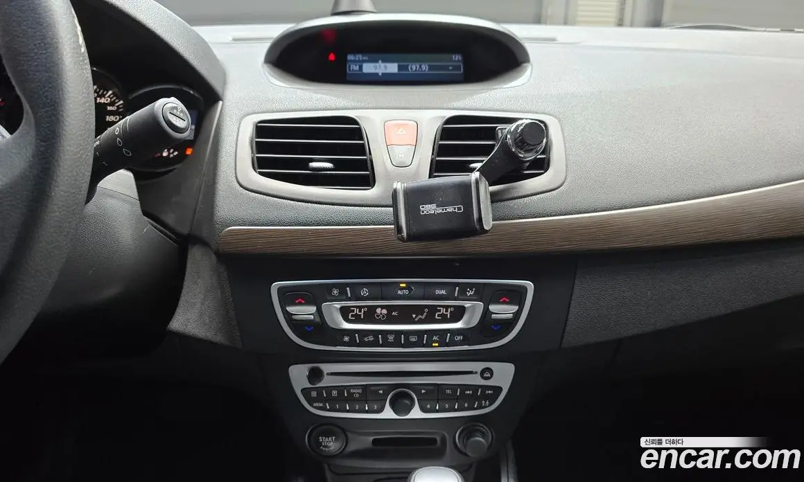 Renault (Samsung) SM3 2009 1.6 автомат (гидро), фото 19