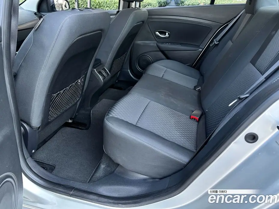 Renault (Samsung) SM3 2010 1.6 автомат (гидро), фото 18