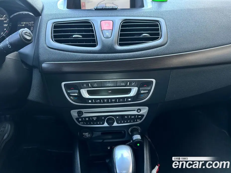 Renault (Samsung) SM3 2010 1.6 автомат (гидро), фото 10