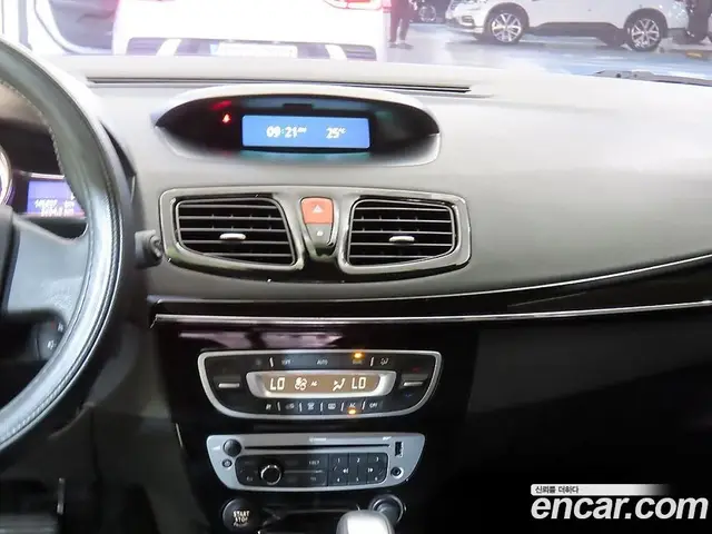 Renault (Samsung) SM3 2011 1.6 автомат (гидро), миниатюра 12