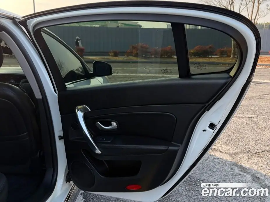 Renault (Samsung) SM5 2015 1.5 автомат (гидро), фото 17