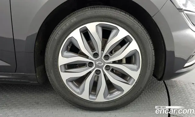 Renault (Samsung) SM6 2016 2.0 автомат (гидро), миниатюра 5
