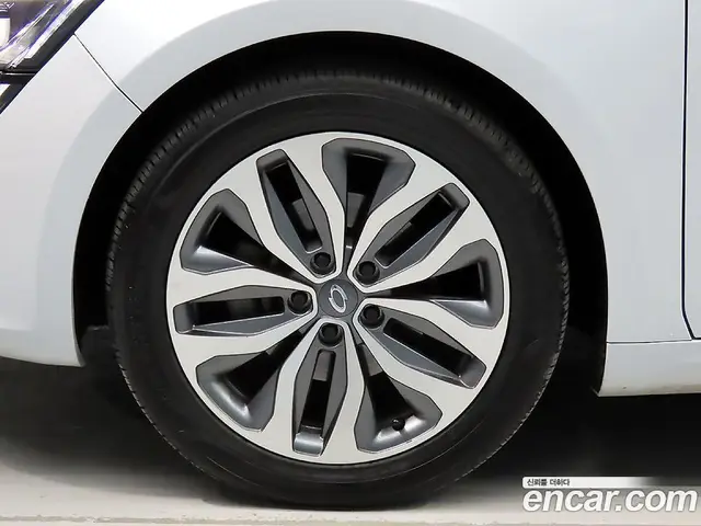 Renault (Samsung) SM6 2016 1.5 автомат (гидро), миниатюра 5