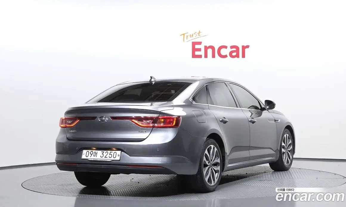 Renault (Samsung) SM6 2016 2.0 автомат (гидро), фото 2 Renault (Samsung) SM6 2016 2.0 автомат (гидро), фото 2