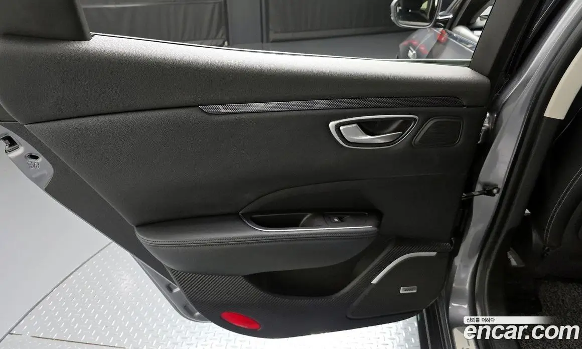 Renault (Samsung) SM6 2016 2.0 автомат (гидро), фото 15 Renault (Samsung) SM6 2016 2.0 автомат (гидро), фото 15