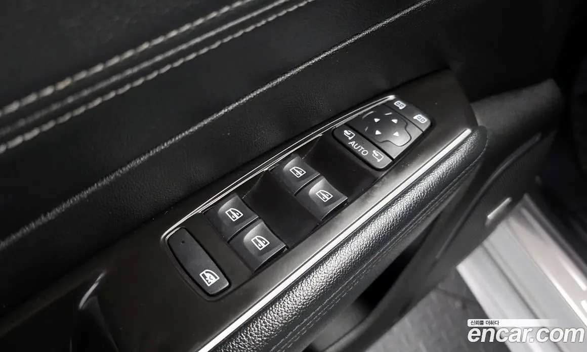 Renault (Samsung) SM6 2016 2.0 автомат (гидро), фото 17 Renault (Samsung) SM6 2016 2.0 автомат (гидро), фото 17