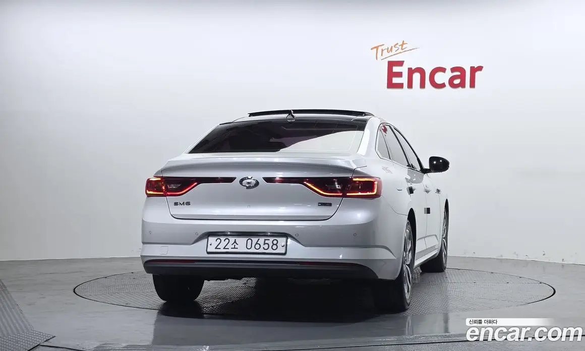 Renault (Samsung) SM6 2016 2.0 автомат (гидро), фото 4 Renault (Samsung) SM6 2016 2.0 автомат (гидро), фото 4