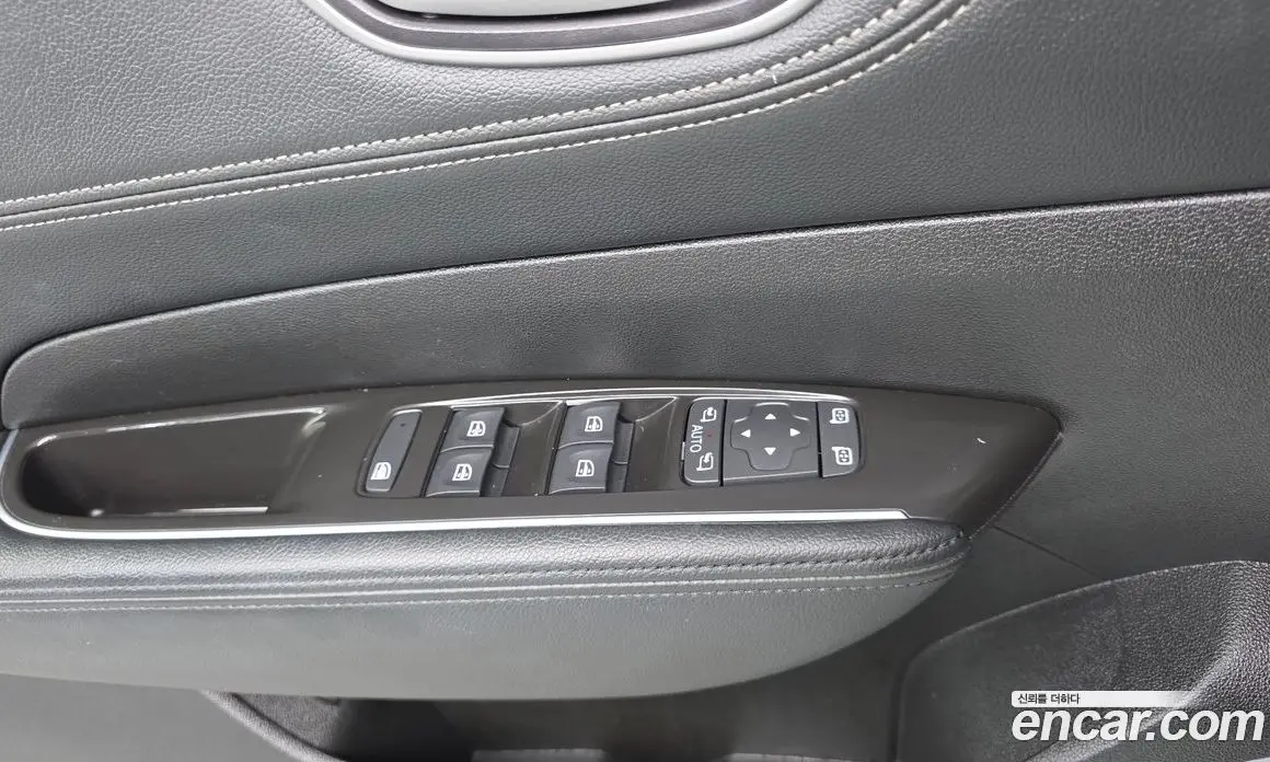 Renault (Samsung) SM6 2017 2.0 автомат (гидро), фото 17 Renault (Samsung) SM6 2017 2.0 автомат (гидро), фото 17