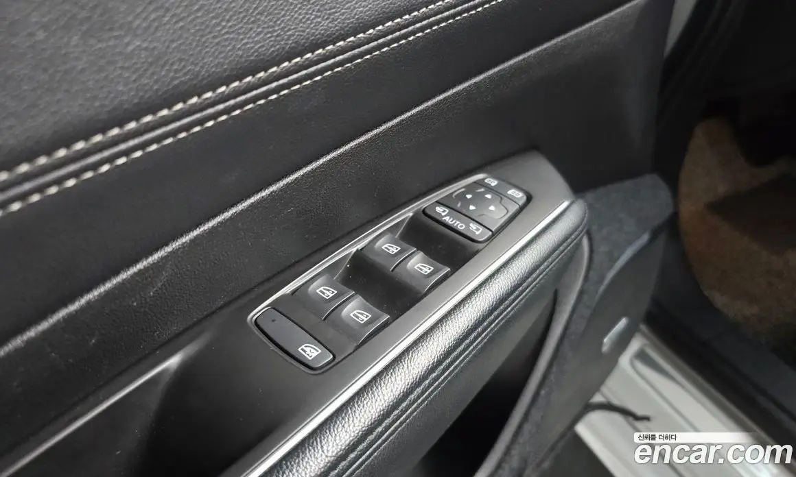 Renault (Samsung) SM6 2018 2.0 автомат (гидро), фото 26 Renault (Samsung) SM6 2018 2.0 автомат (гидро), фото 26