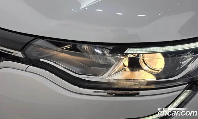 Renault (Samsung) SM6 2018 2.0 автомат (гидро), миниатюра 8