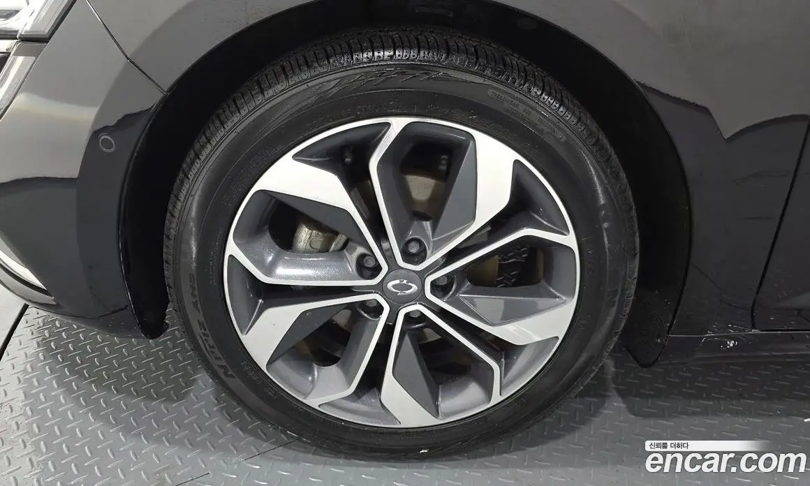 Renault (Samsung) SM6 2018 2.0 автомат (гидро), фото 5