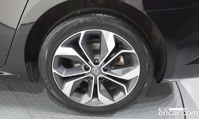 Renault (Samsung) SM6 2018 2.0 автомат (гидро), миниатюра 7