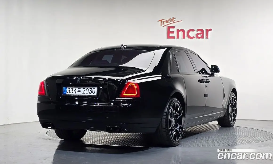 Rolls-Royce Ghost 2017 6.6 автомат (гидро), фото 2 Rolls-Royce Ghost 2017 6.6 автомат (гидро), фото 2