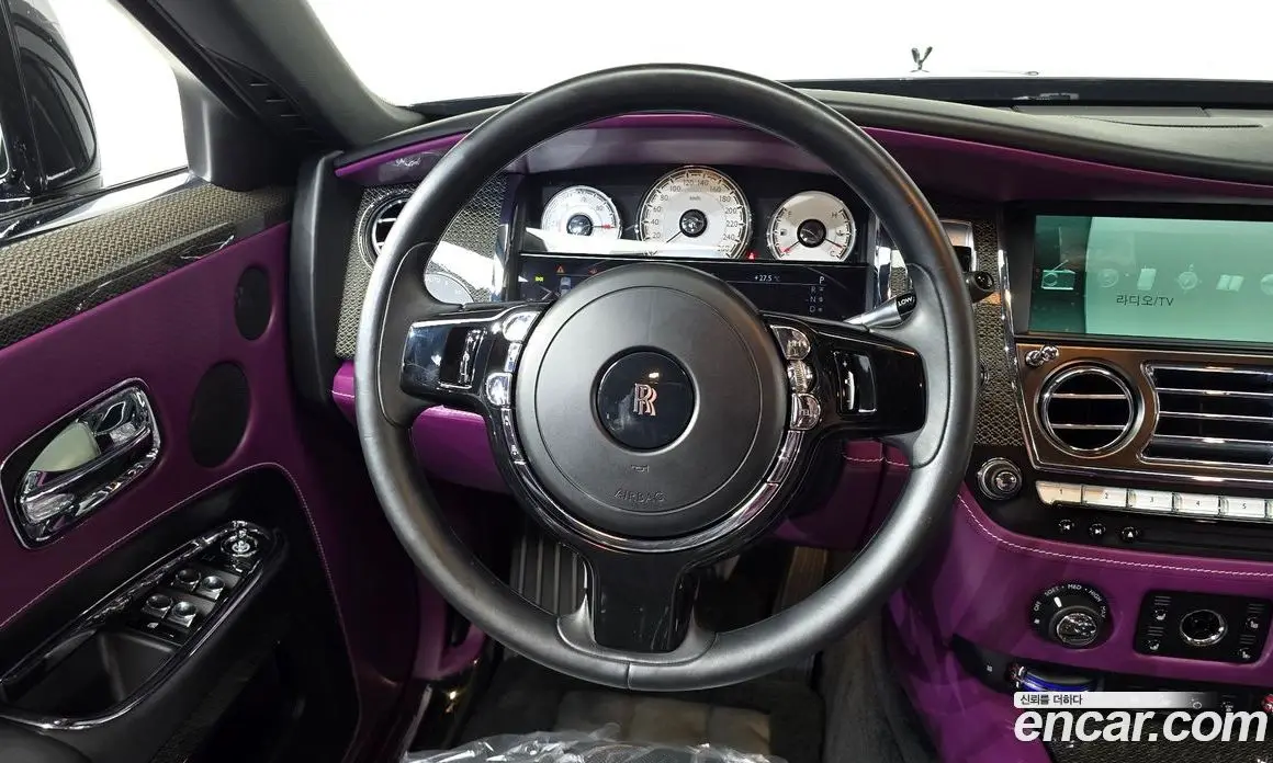 Rolls-Royce Ghost 2017 6.6 автомат (гидро), фото 13 Rolls-Royce Ghost 2017 6.6 автомат (гидро), фото 13