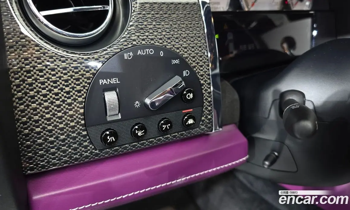 Rolls-Royce Ghost 2017 6.6 автомат (гидро), фото 20 Rolls-Royce Ghost 2017 6.6 автомат (гидро), фото 20
