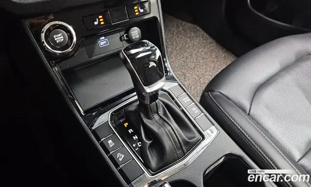 SsangYong Korando 2020 1.5 автомат (гидро), миниатюра 9