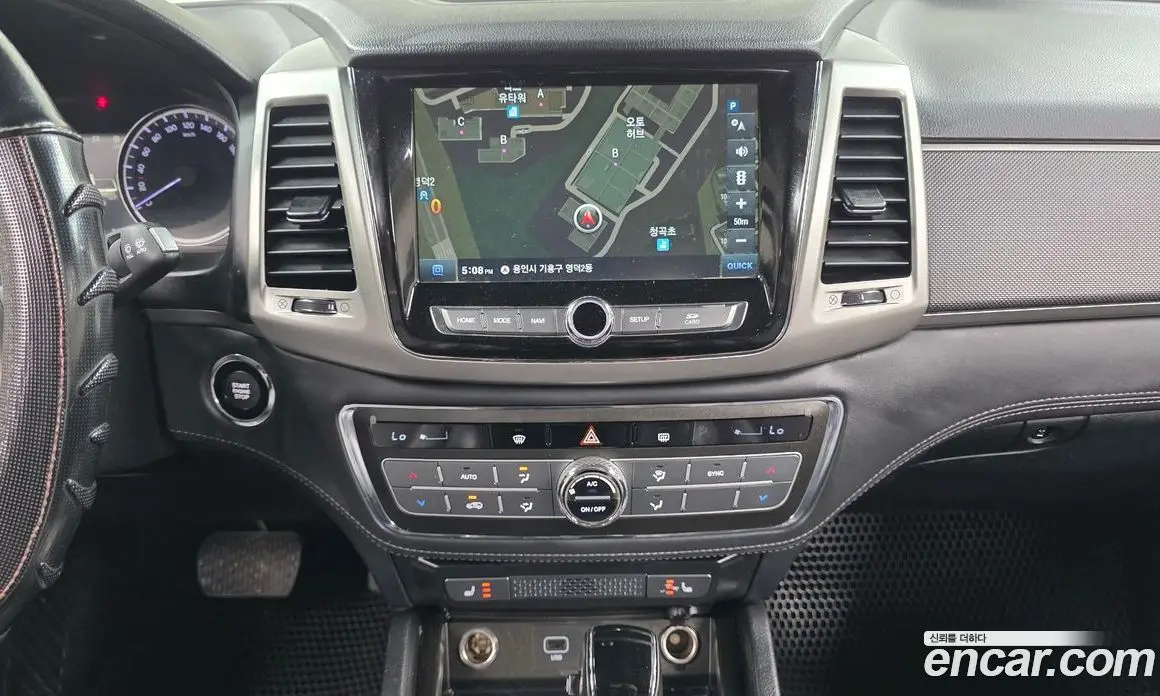SsangYong Rexton 2018 2.2 автомат (гидро), фото 20