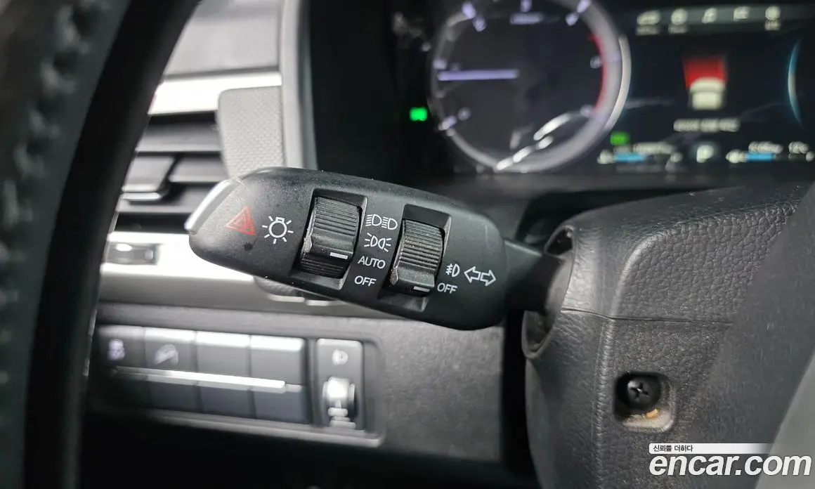 SsangYong Rexton 2018 2.2 автомат (гидро), фото 28
