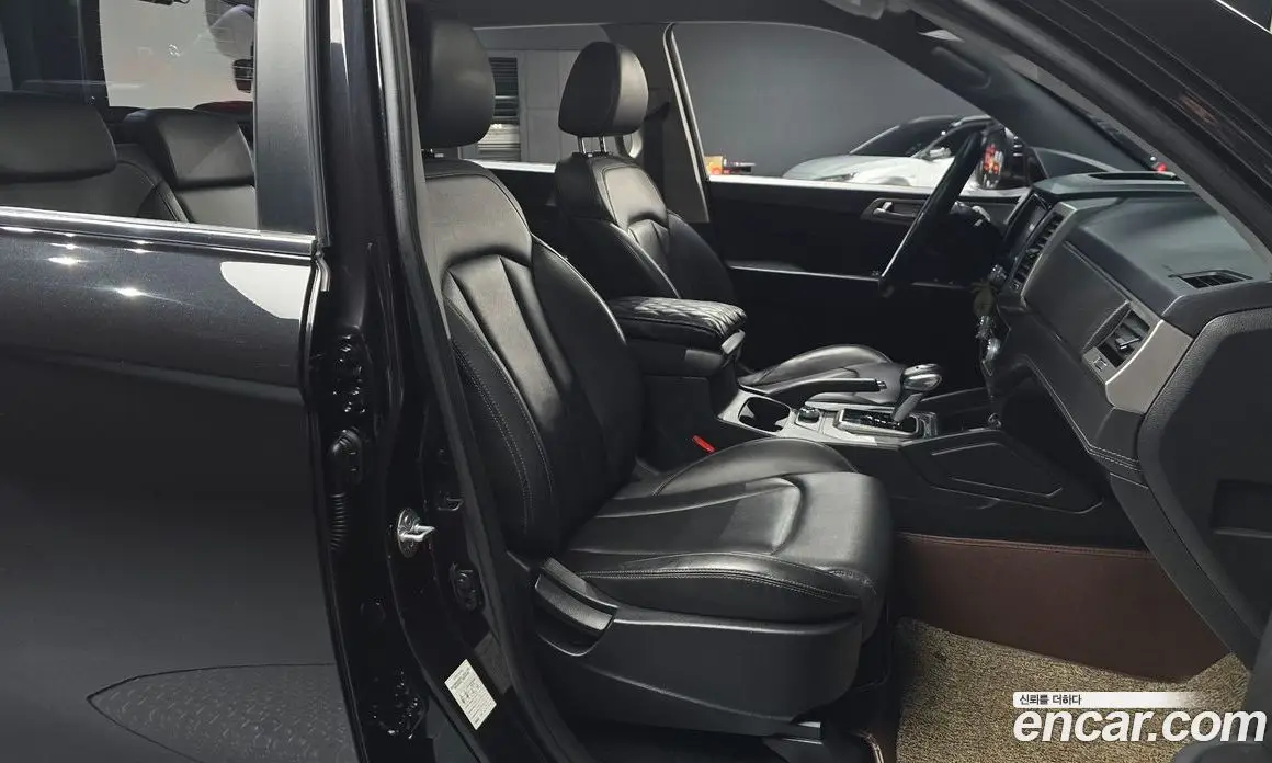 SsangYong Rexton 2018 2.2 автомат (гидро), фото 16