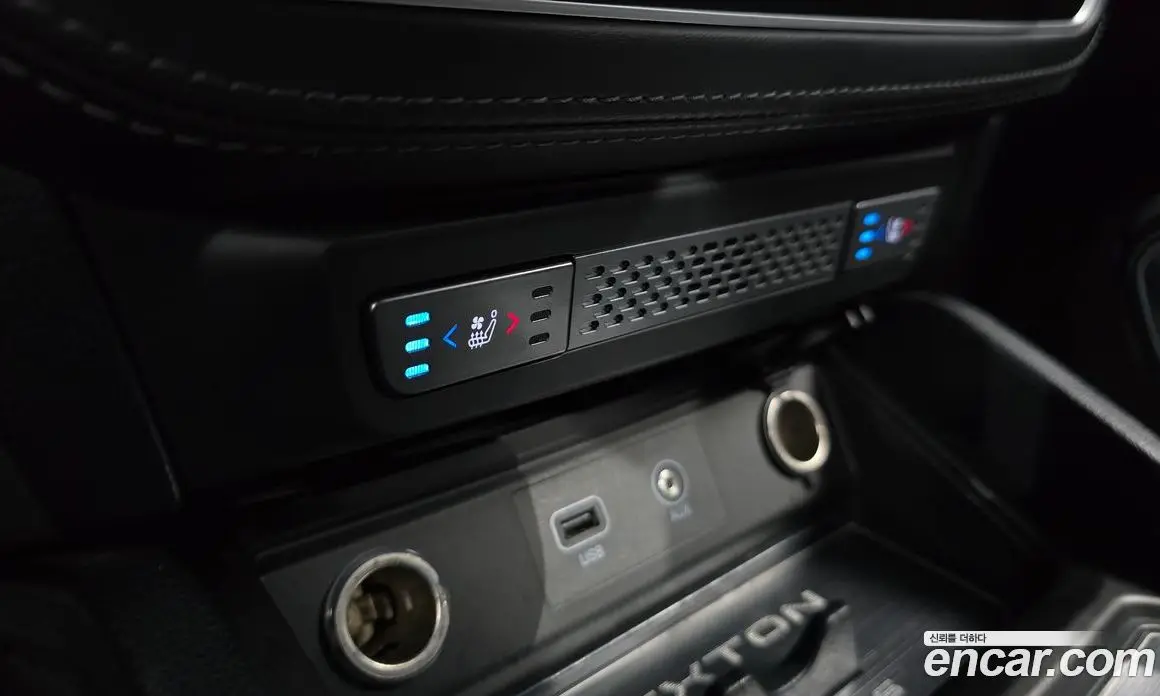 SsangYong Rexton 2018 2.2 автомат (гидро), фото 27