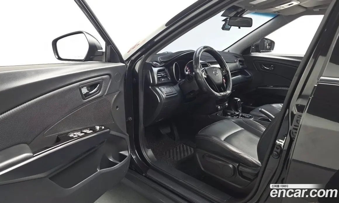 SsangYong TIBOLI 2016 1.6 автомат (гидро), фото 13