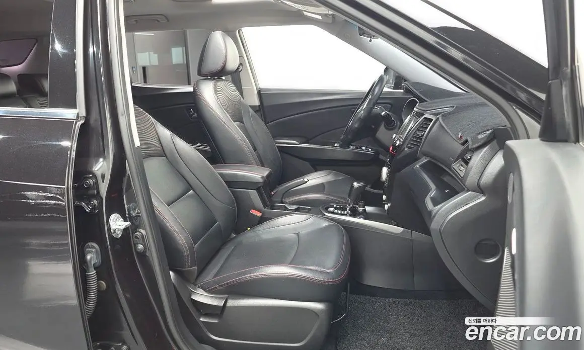 SsangYong TIBOLI 2016 1.6 автомат (гидро), фото 16