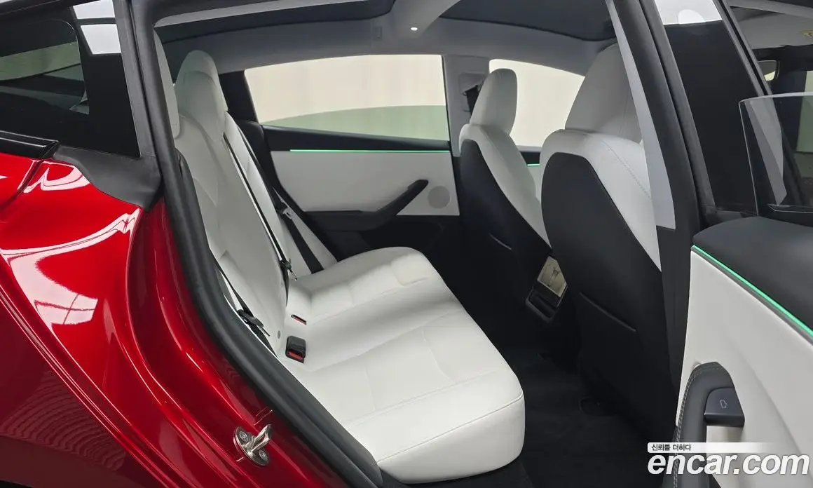 Tesla Model 3 2024 0.2 автомат (гидро), фото 17 Tesla Model 3 2024 0.2 автомат (гидро), фото 17