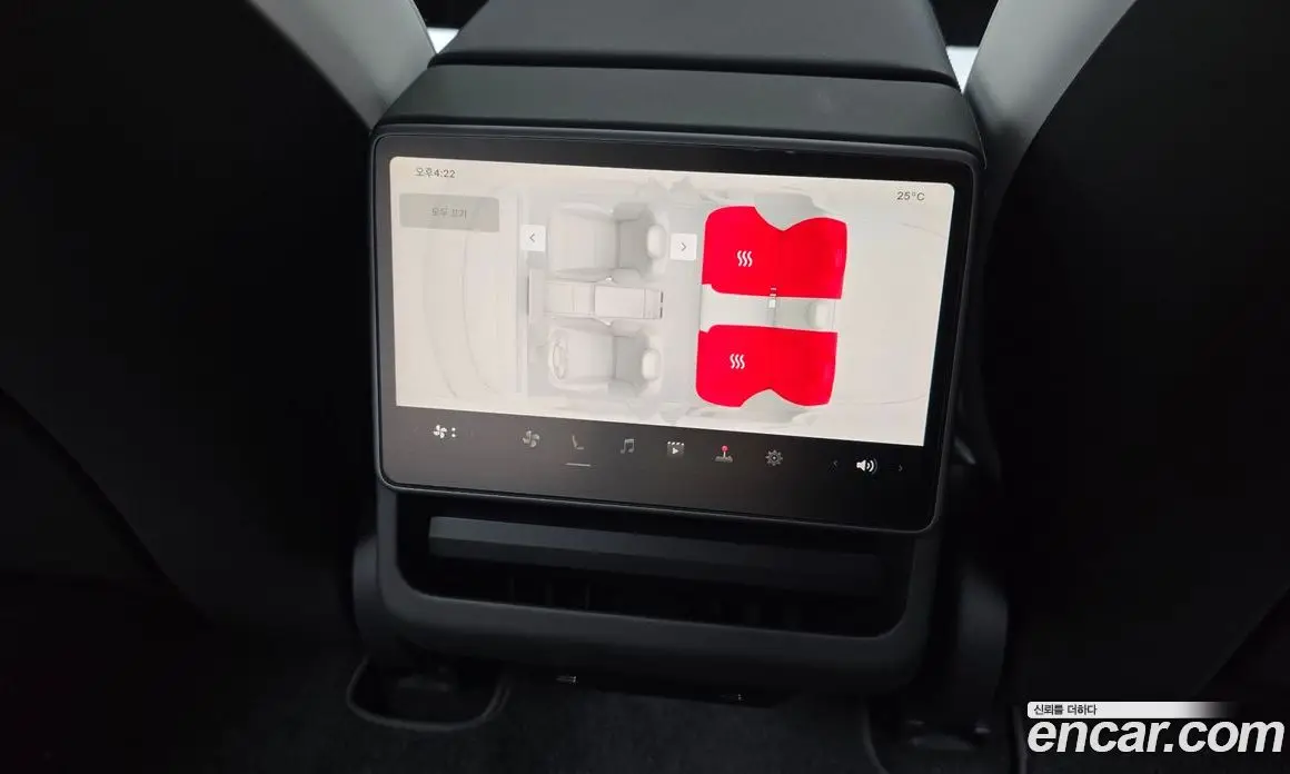 Tesla Model 3 2024 0.2 автомат (гидро), фото 27 Tesla Model 3 2024 0.2 автомат (гидро), фото 27
