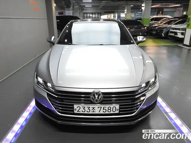 Volkswagen Arteon 2019 2.0 автомат (гидро), миниатюра 3