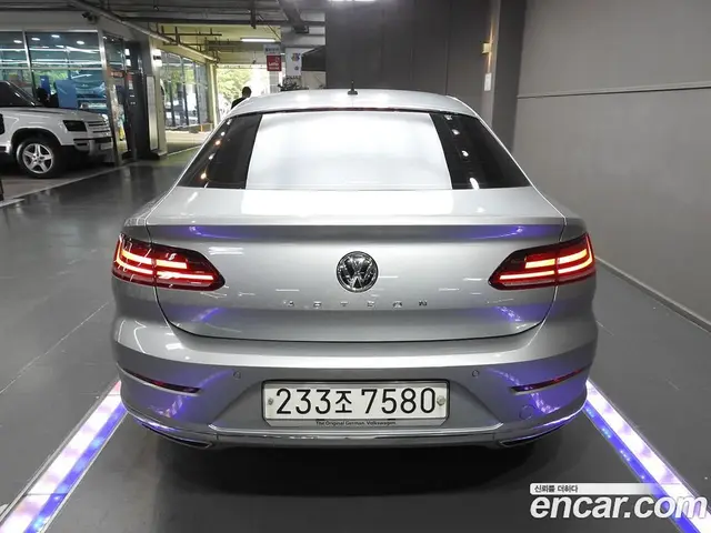 Volkswagen Arteon 2019 2.0 автомат (гидро), миниатюра 4