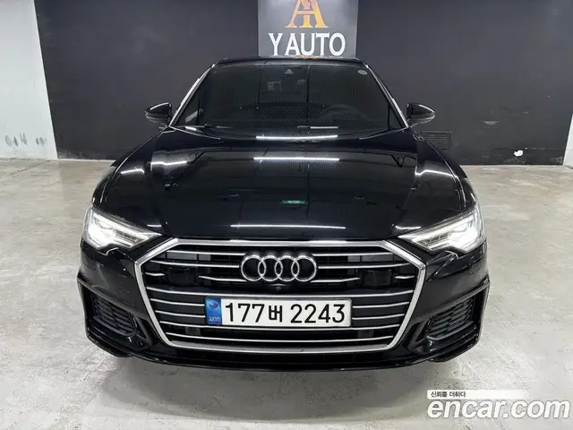 Audi A6 2021 2.0 автомат (гидро), миниатюра 3