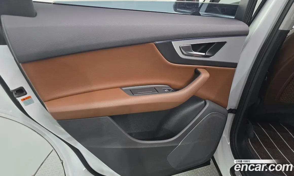 Audi Q7 2019 2.0 автомат (гидро), фото 15