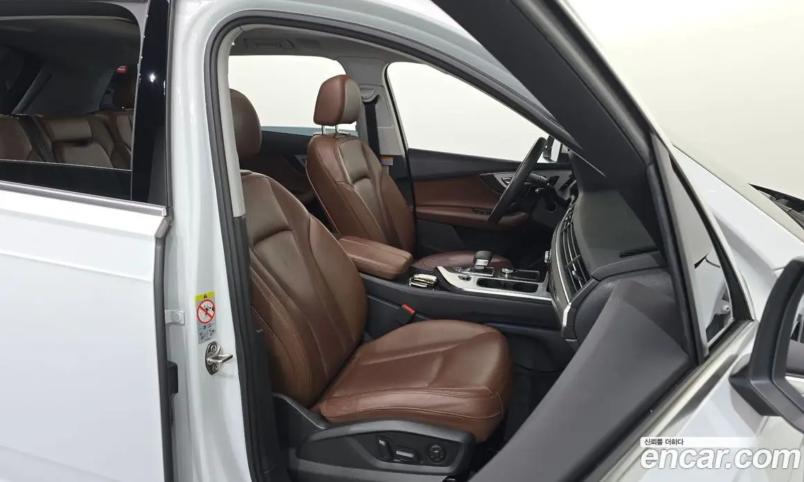 Audi Q7 2019 2.0 автомат (гидро), фото 16