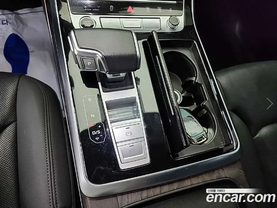 Audi Q7 2021 3.0 автомат (гидро), фото 8