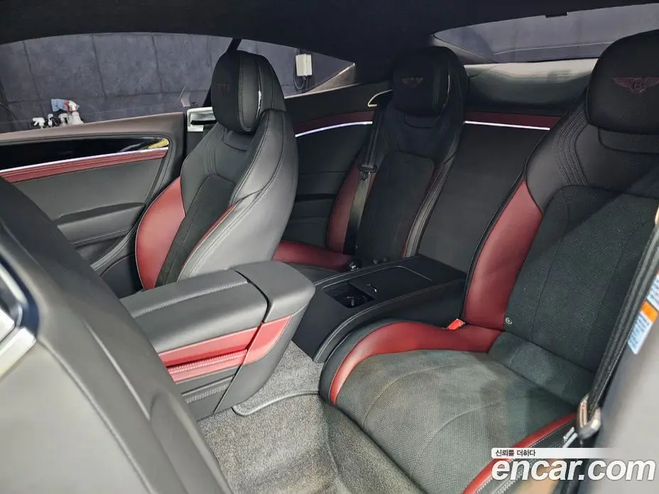 Bentley Continental 2023 4.0 автомат (гидро), фото 11 Bentley Continental 2023 4.0 автомат (гидро), фото 11
