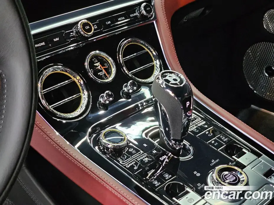 Bentley Continental 2023 4.0 автомат (гидро), фото 9 Bentley Continental 2023 4.0 автомат (гидро), фото 9