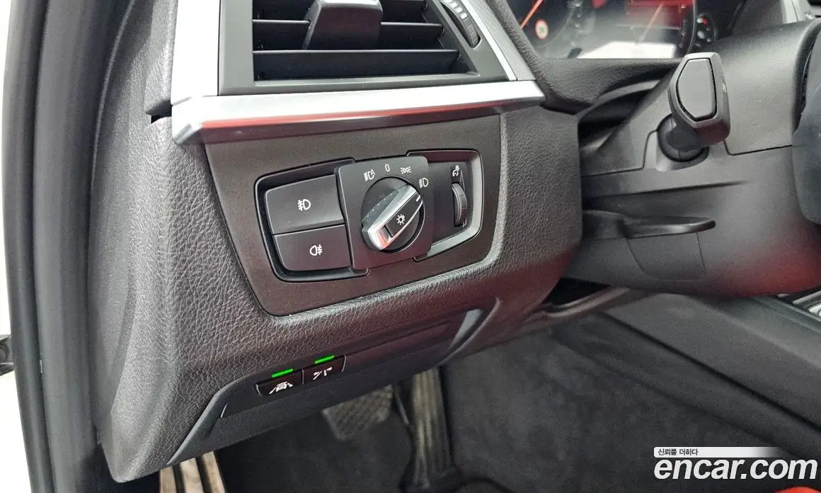 BMW 3 серия 2018 2.0 автомат (гидро), фото 21