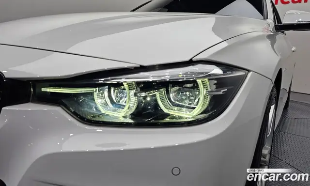 BMW 3 серия 2018 2.0 автомат (гидро), миниатюра 7