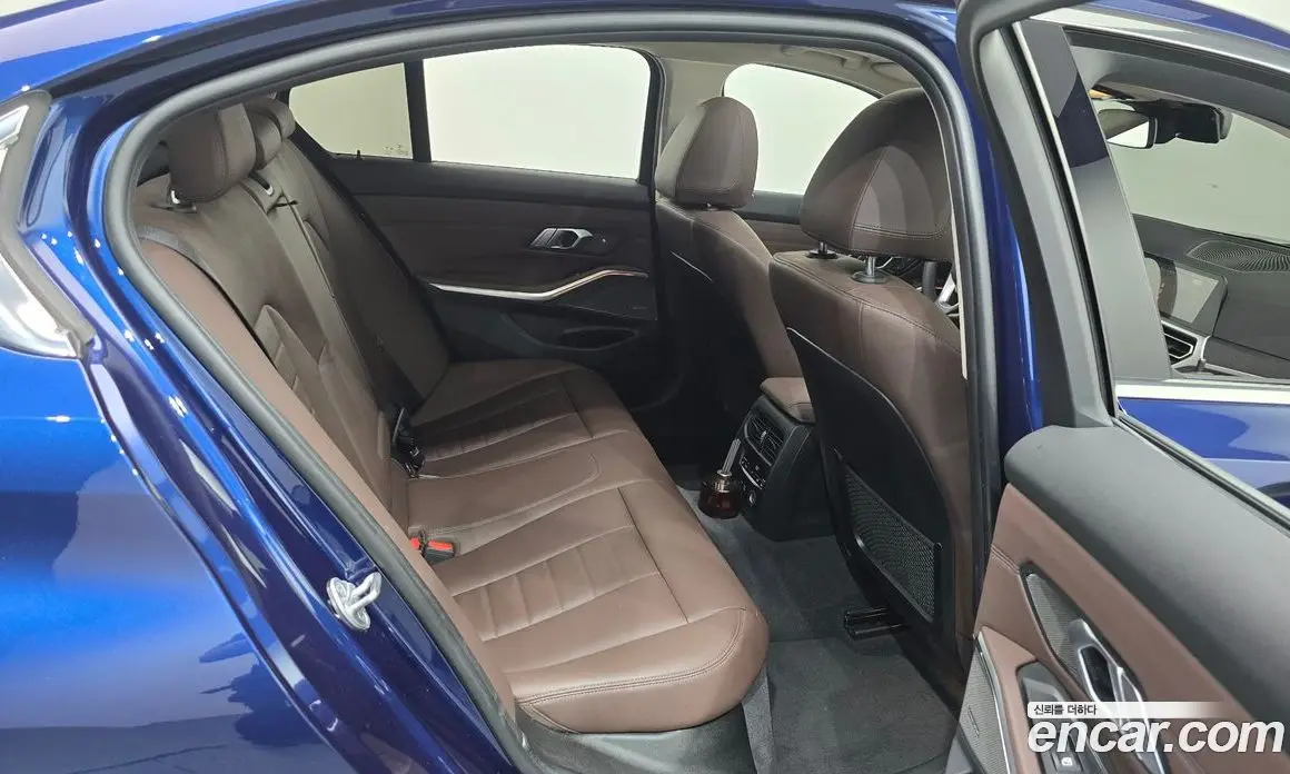 BMW 3 серия 2020 2.0 автомат (гидро), фото 17
