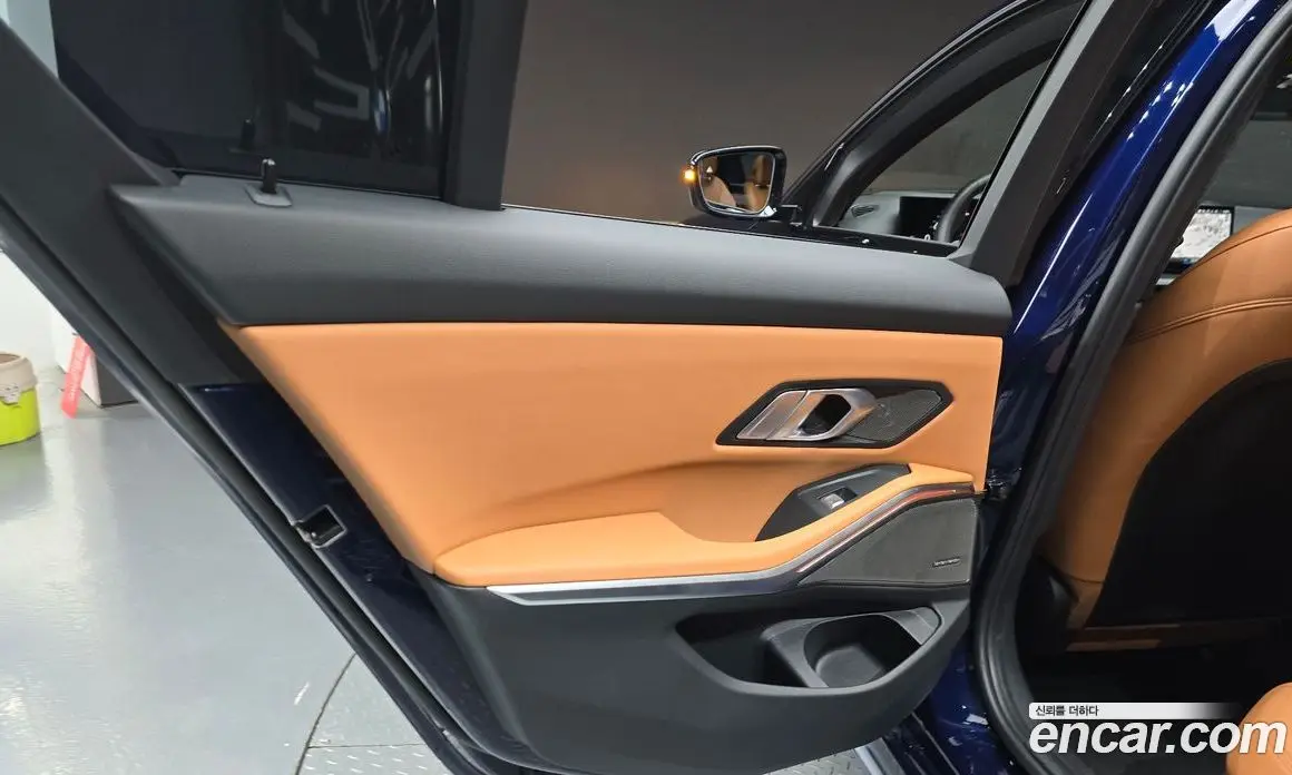 BMW 3 серия 2025 2.0 автомат (гидро), фото 14