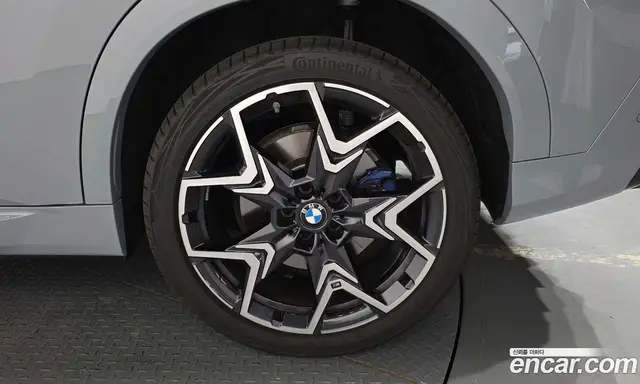 BMW X2 2025 2.0 автомат (гидро), миниатюра 7