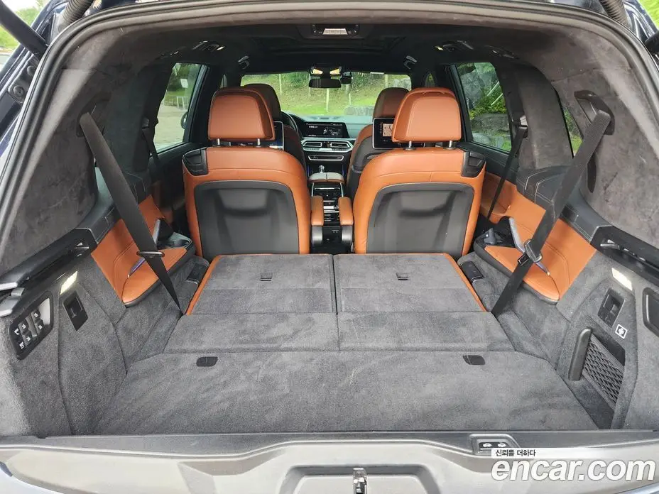 BMW X7 2021 3.0 автомат (гидро), фото 13