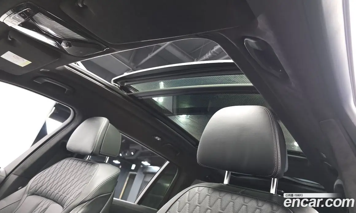 BMW X7 2023 3.0 автомат (гидро), фото 19