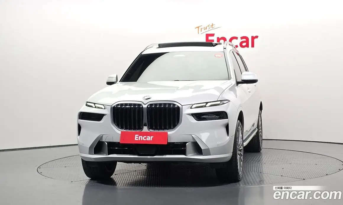 BMW X7 2023 3.0 автомат (гидро), фото 3