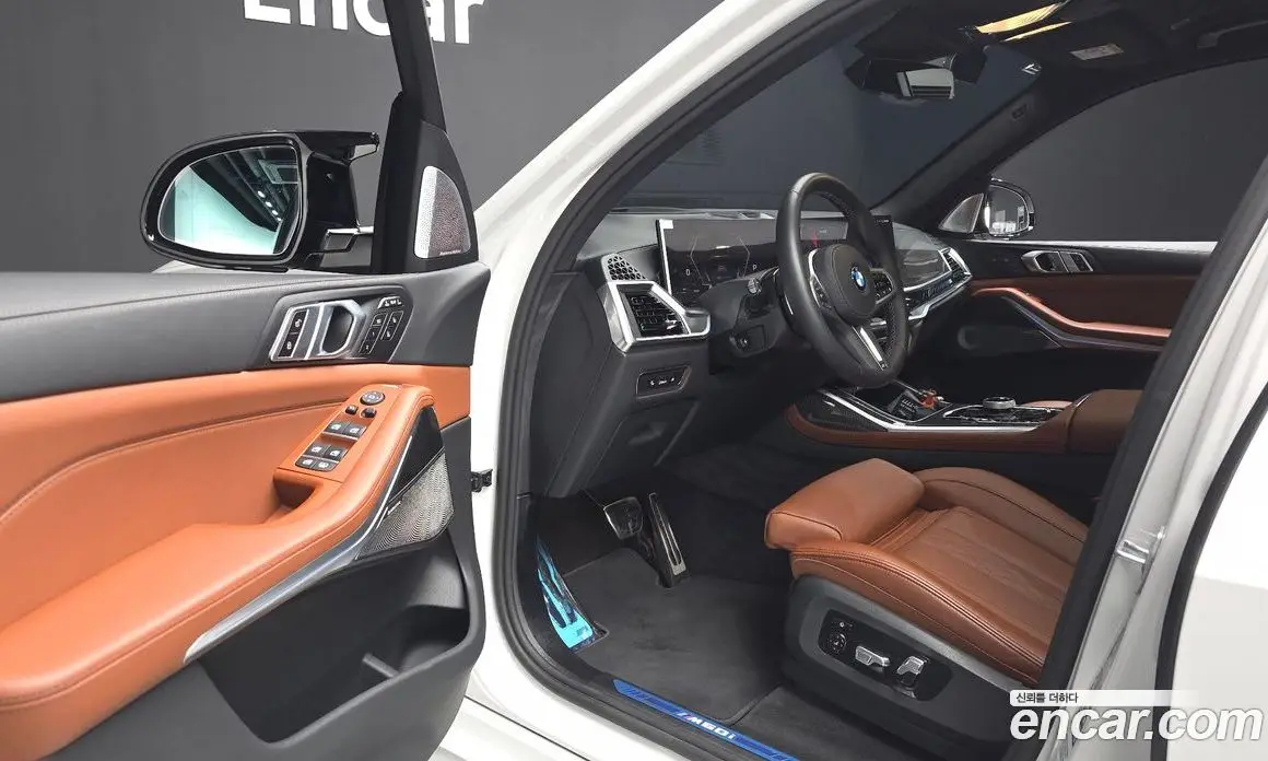 BMW X7 2025 4.4 автомат (гидро), фото 13