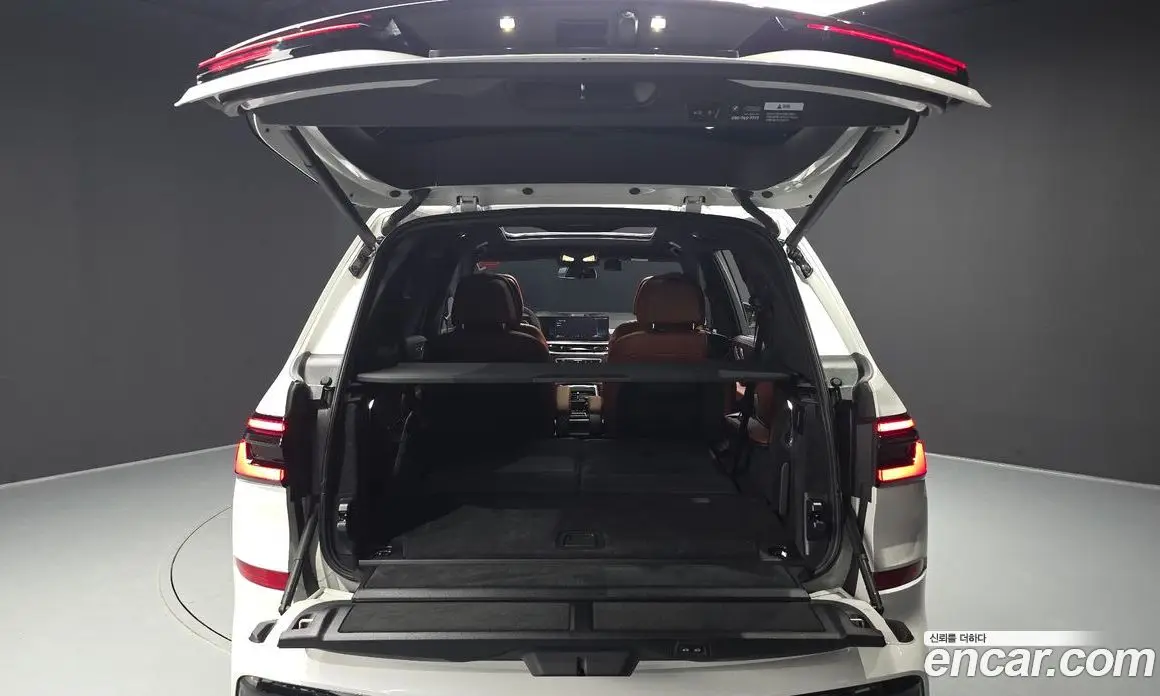 BMW X7 2025 4.4 автомат (гидро), фото 36