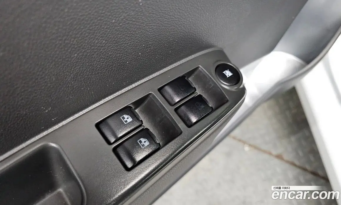 Chevrolet Spark 2012 1.0 автомат (гидро), фото 13