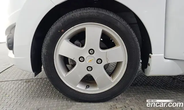 Chevrolet Spark 2012 1.0 автомат (гидро), миниатюра 5