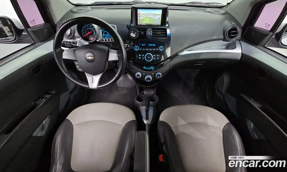 Chevrolet Spark 2012 1.0 автомат (гидро), фото 7