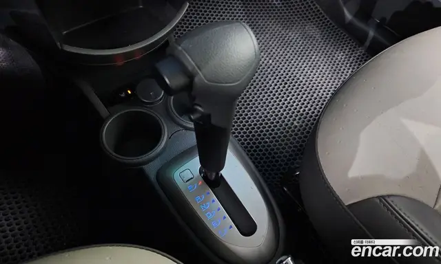 Chevrolet Spark 2012 1.0 автомат (гидро), миниатюра 9